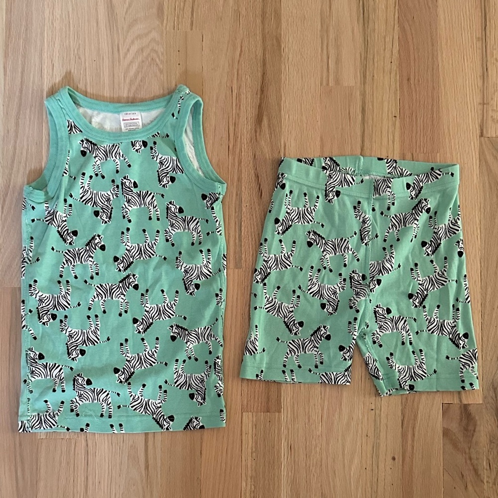 Hanna Andersson Size 8 Zebra Pajamas